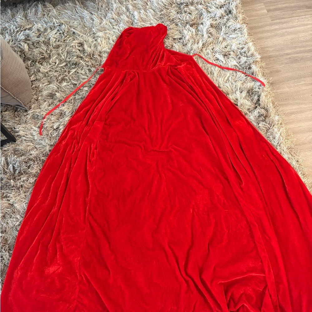 Hooded Cloak Long Velvet Cape for any occasion - Picture 3 of 3